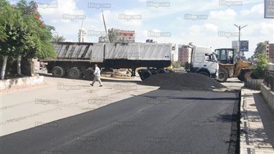 رئيس مدينة قلين تتابع رصف الطرق واستعدادات الشتاء (صور)