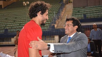 وزير الشباب والرياضة يشهد مران المنتخب بإستاد الكلية الحربية استعدادا لمواجهة سوازيلاند