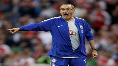 مدرب تشيلسي يختار أفضل ظهير أيسر في العالم