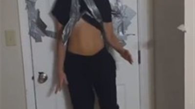 شاب يعرض حياة حبيبته للخطر.. لهذا السبب الغريب!