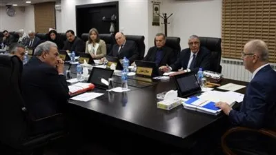 مجلس الوزراء الفلسطيني يدين 