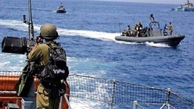 قوات إسرائيلية تعتقل صيادين اثنين شمال قطاع غزة