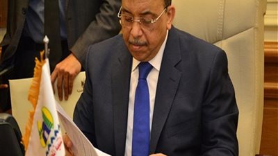 وزير التنمية المحلية: تذليل العقبات أمام المشروعات التنموية المتعثرة