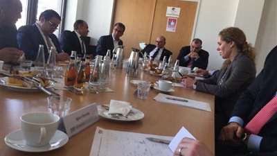 علاء عابد يلتقي بمجموعة من السياسيين والأكاديميين خلال زيارته ببرلين