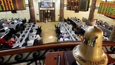 خبير أسواق المال يكشف عن السبب الرئيسى وراء خسائر البورصة بأخر جلسات الأسبوع