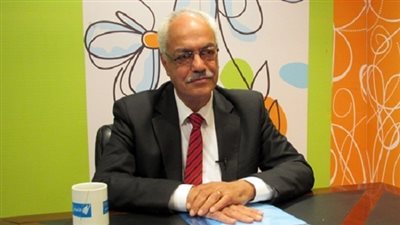 كمال زاخر: المجلس الملي بالكنيسة انتهت صلاحيته منذ اندلاع ثورة 25 يناير