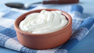 تعرفي على أخطاء استخدام الزبادي للتخسيس