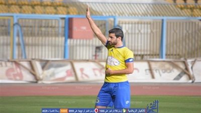 محمود متولي يصدم الزمالك ويتمسك باللعب لـ