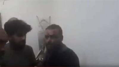 شاهد.. فيديو جديد لاعتقال الإرهابى هشام عشماوى فى درنة