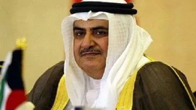 خالد بن أحمد: ارموا أقنعتكم نحن مع السعودية بأرواحنا