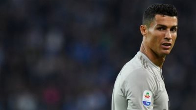 رئيس يوفنتوس يدافع عن رونالدو