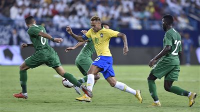 منتخب البرازيل يتغلب على السعودية بهدفين نظيفين