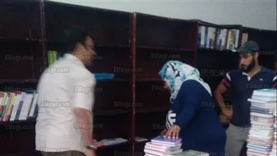 الاستعدادت النهائية لافتتاح معرض جامعة السويس للكتاب (صور)