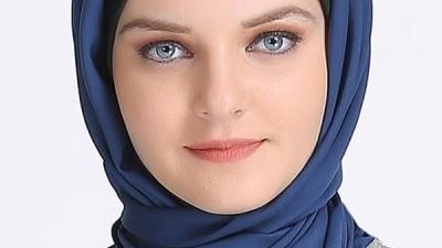 بالخطوات.. لفات حجاب تناسب صاحبات الوجه الدائري (صور)