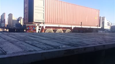 السكة الحديد: بدء تسيير رحلات لنقل البضائع من ميناء الدخيلة إلى السد العالي