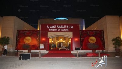 مصر تتسلم شعلة مؤتمر وزراء الثقافة العرب في أحتفالية ملحمة التنوير