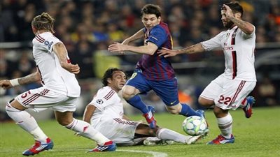 مالديني: ميسي أفضل من كريستيانو رونالدو