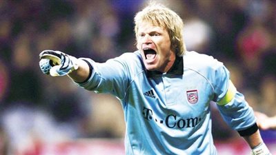 أوليفر كان يحدد المسئولين عن سقوط ألمانيا أمام هولندا