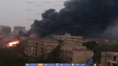 بعد حريق هائل في مصنع.. غلق مداخل ومخارج شارع الغزل بـ