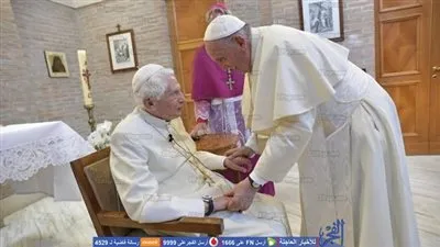 البابا فرنسيس يزور بندكتس السادس عشر