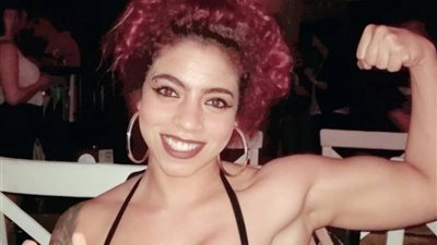 أول مصرية تحترف لعبة كمال الأجسام: 