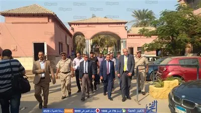 رئيس جامعة بنى سويف: استراتيجية أمنية لتأمين المستشفى الجامعي (صور)