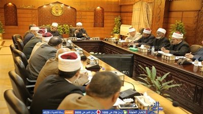 القائم بعمل وكيل الأزهر: تفعيل الأنشطة الطلابية بكافة المعاهد