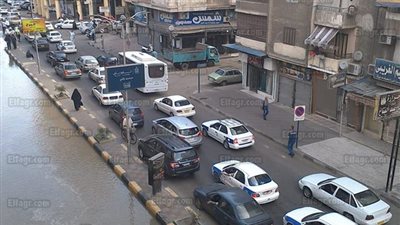 خلال زيارة رئيس الوزراء.. انفجار ماسورة مياه بأحد شوارع بورسعيد (صور)