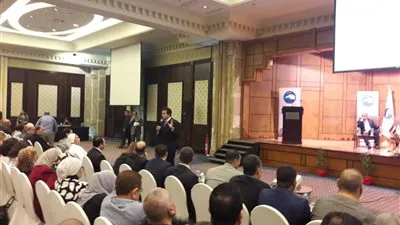 وزير التعليم العالي: 25 ألف مصري بالخارج يصرفون المليارات على دراستهم