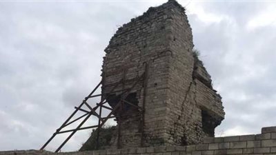 انهيار برج أثري في اسطنبول 