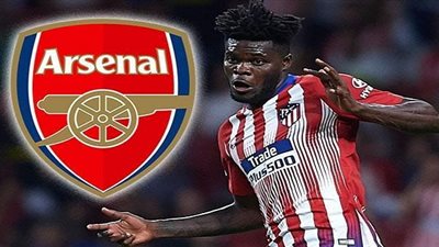 أرسنال يسعي للتعاقد مع الغاني توماس بارتي