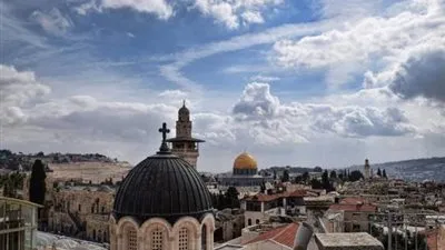 البرلمان العربي يجتمع مع 