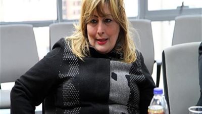 برلمانية عن إلزام العيادات الخاصة بإعلان 