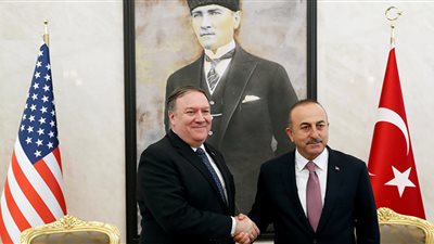 أنقرة تتحدث عن قطع العلاقات مع واشنطن في حال استمرار العقوبات