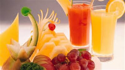 كوكتيل التوت والبرتقال.. طريقة تحضيره