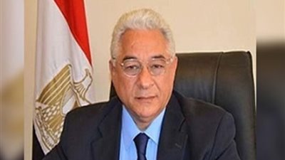 علي حفني: متوقع نجاح السيسي في ملف عودة السياحة الروسية إلى مصر