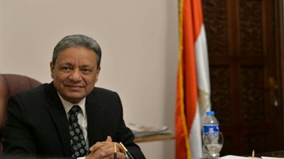 كرم جبر: العالم ينظر لما يحدث في مصر بإعجاب شديد