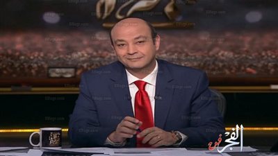 عمرو أديب من مذيع الثورة إلى الحكاية (بروفايل)