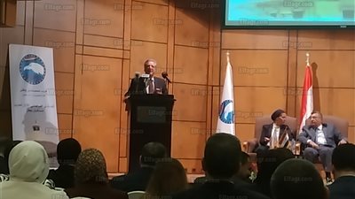 فخري الفقي: أقصى مرحلة وصل لها الاقتصاد المصري هو 9 % نمو