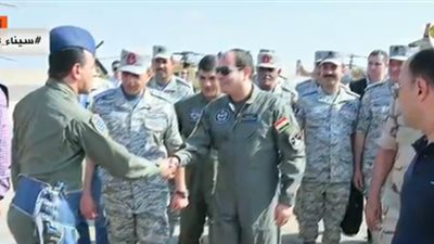خبير عسكري عن زيارة السيسي للقاعدة جوية: 