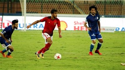 مدافع الأهلي يقترب من مصر المقاصة
