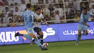 النصر يواصل عروضه الرائعة ويتفوق على الباطن بثنائية