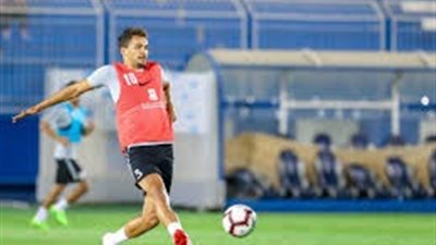 خيسوس يجهز لاعبي الهلال بـ