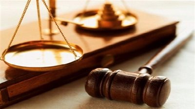 عاجل.. ضبط وإحضار المحاميين 