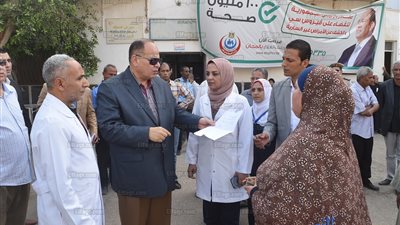 محافظ الفيوم يتفقد سير العمل بمستشفى سنورس المركزي ويتابع مبادرة 