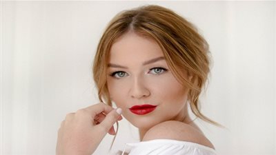 ماسك العسل لترطيب بشرة 