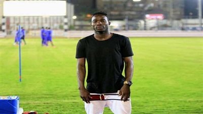 رزاق سيسيه يناقش عروضه مع وكيله