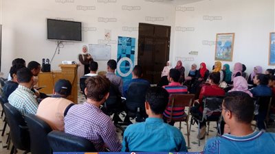 سلسلة من الندوات لسفارة المعرفة بجامعة المنيا (صور)