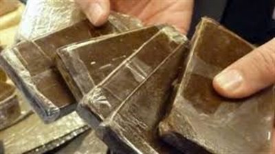 إحالة ٣ عاطلين للجنايات لاتهامهم بحيازة الاستروكس في عين شمس