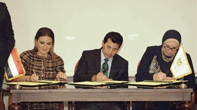 سحر نصر: إدراج المنشأت الشبابية ضمن الخريطة الاستثمارية لمصر